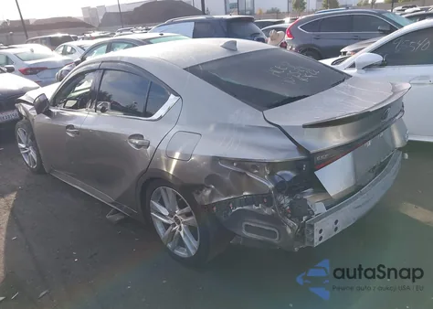2021 Lexus Is 300 z USA, uszkodzony, nr VIN JTHCA1D29M5113500
